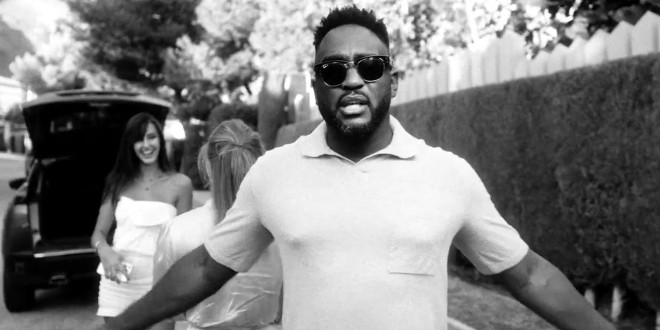 Mac Tyer signe son retour avec \'\'Douleurs\'\' (Clip officiel)