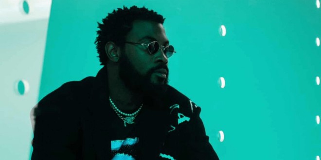 Damso décroche un triple disque de platine avec \'\'Batterie Faible\'\'