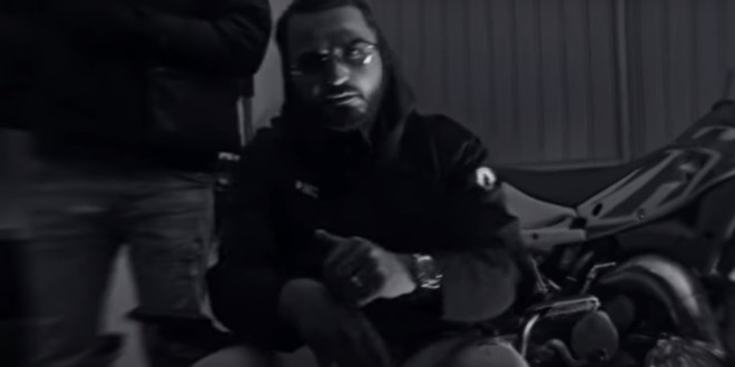 HKM frappe fort avec son nouveau titre \'\'AIDE-LES\'\' (Clip Officiel)