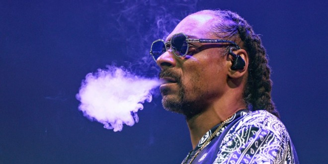 Snoop Dogg annonce qu\'il arrête de fumer !