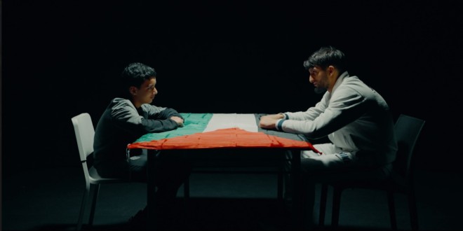 Azize : Le talent de Belleville se révèle dans son clip \"Déçu\"