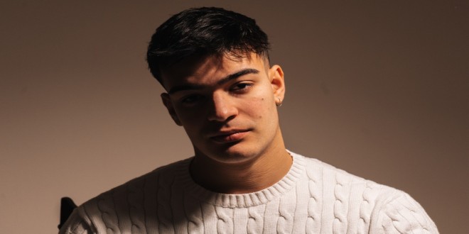 REVER dévoile son incroyable EP ensoleillé aux tonalités latines \"Pandore\"