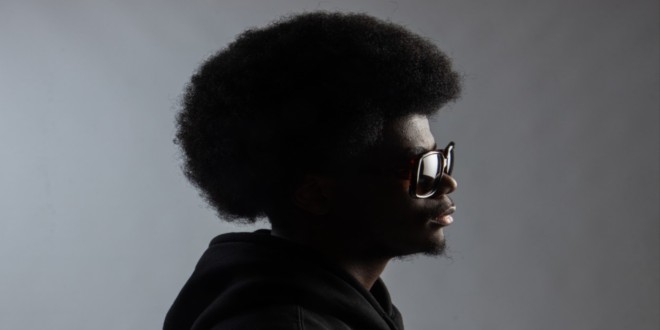 Découvrez Dvs : l\'émergence de l\'OVNI du rap français avec son incroyable clip \"Oko\"